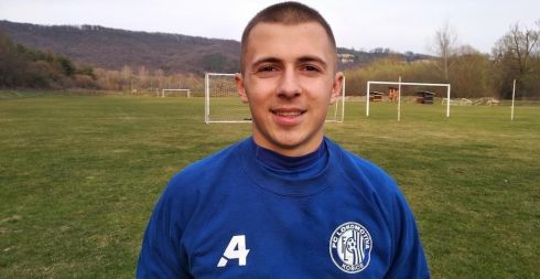 0200_yan.jpeg (22.31 Kb)