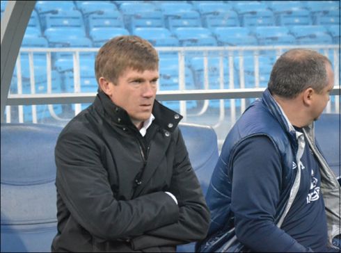 1366075229_b_jurij-maksimov-na-stadione-dinamo.jpg