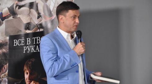 8405_ci.jpeg (18.33 Kb)