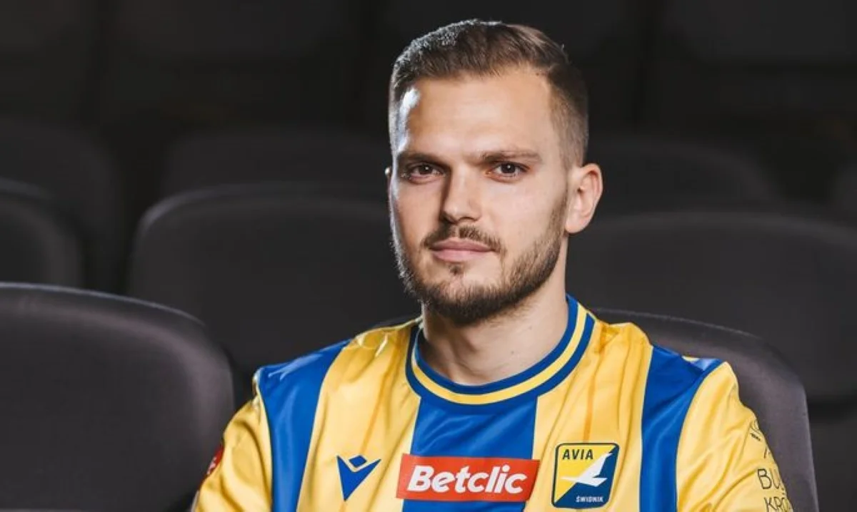 avia_9b13a0c7.jpg (503.78 Kb)