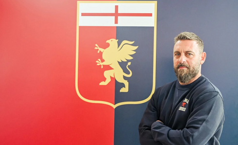 daniele_de_rossi_foto_fk_dzhenoa_81fdbbb975.jpg (187.32 Kb)